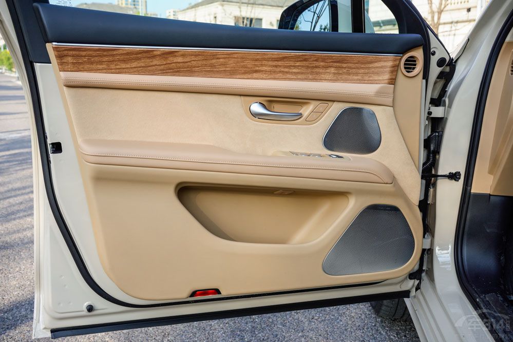 ��EV��(du��)�Ȇ���M5 EV 30�f�I���܇ԓ�x�l��