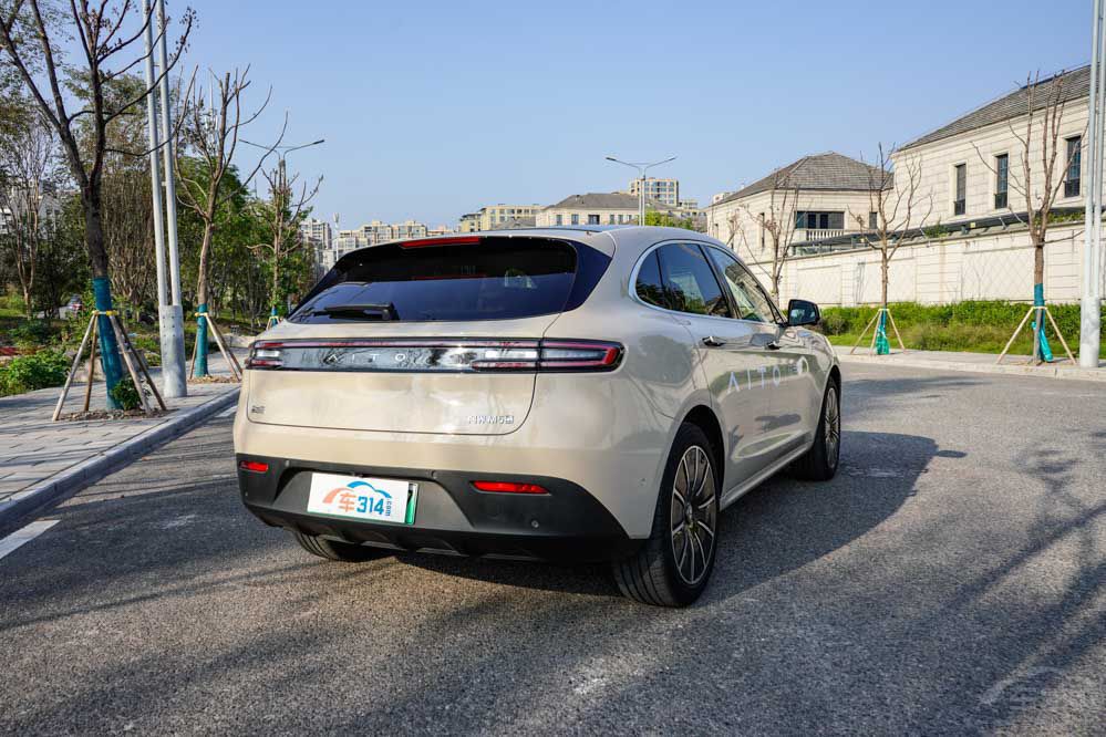 С�iG9�I� �@�Ŀ�SUV��ֵ�Ó�����