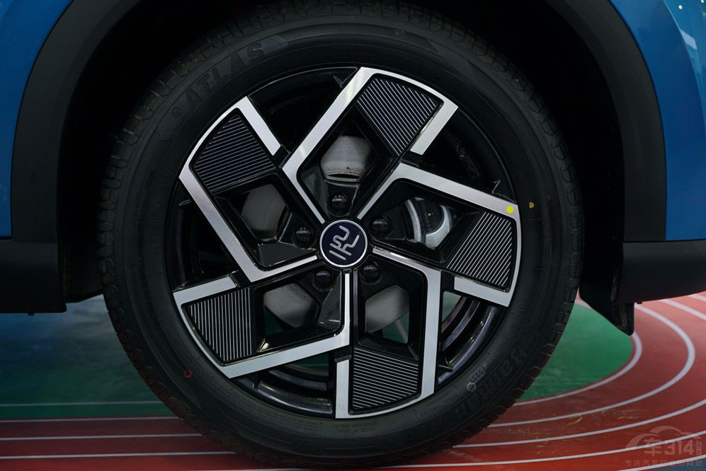 С�iG9�I� �@�Ŀ�SUV��ֵ�Ó�����