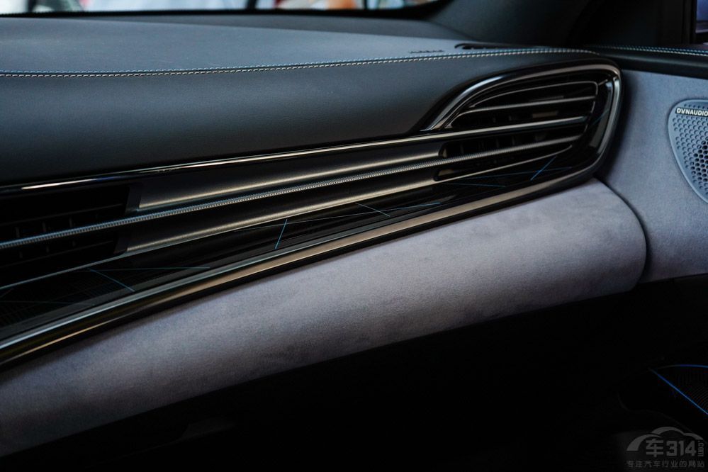 �ȁ��Ϻ������L(zh��ng)�����{(l��n)SL03 �l(shu��)��ֵ���I��