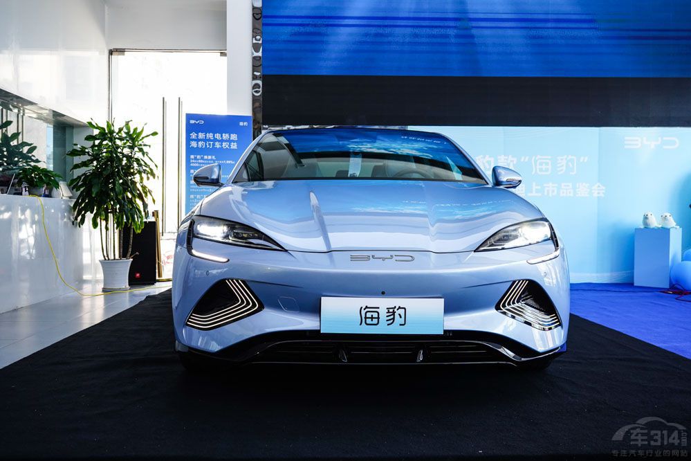 �ȁ��Ϻ������L(zh��ng)�����{(l��n)SL03 �l(shu��)��ֵ���I��