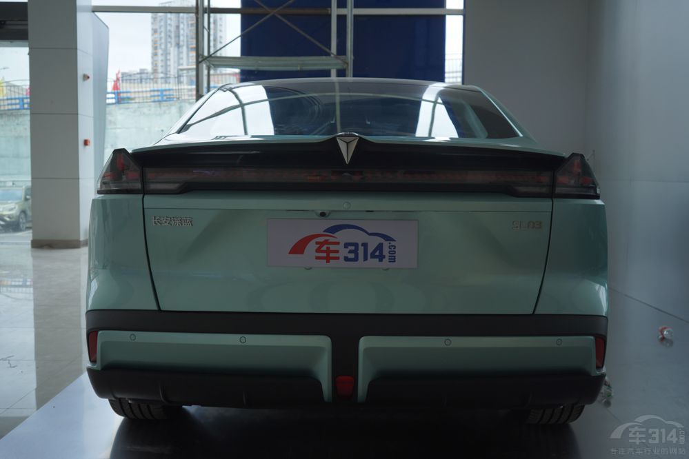 �ȁ��Ϻ������L(zh��ng)�����{(l��n)SL03 �l(shu��)��ֵ���I��