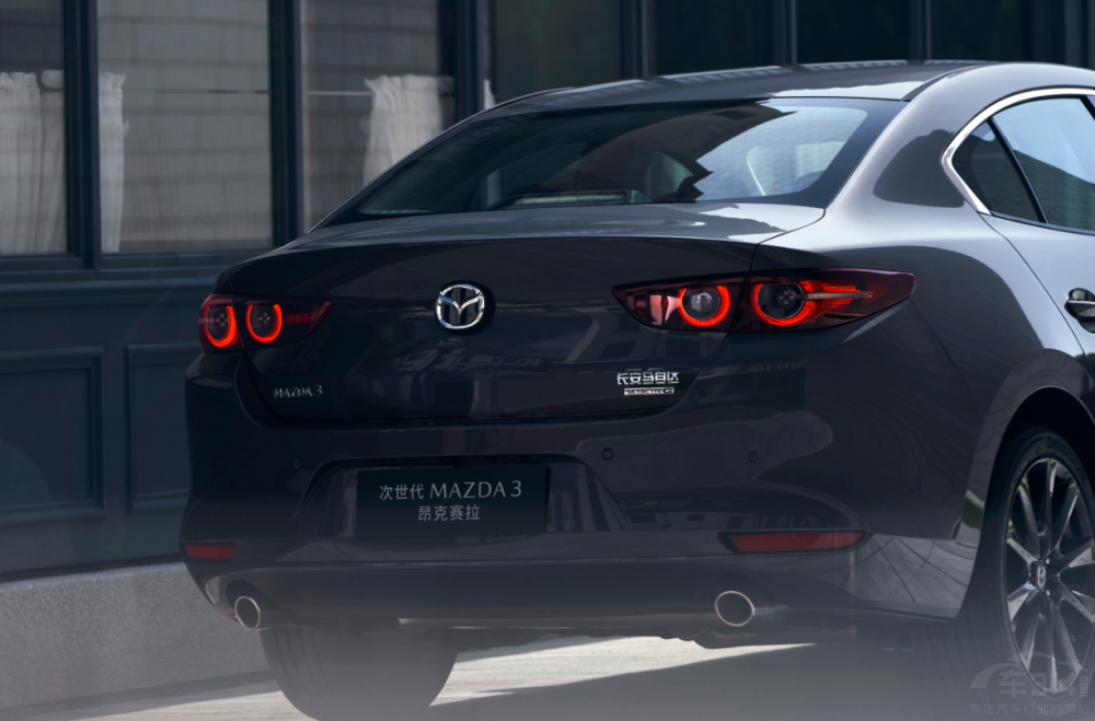 ���˸��ֵ��MAZDA 3 ����ِ��߀��ʲô