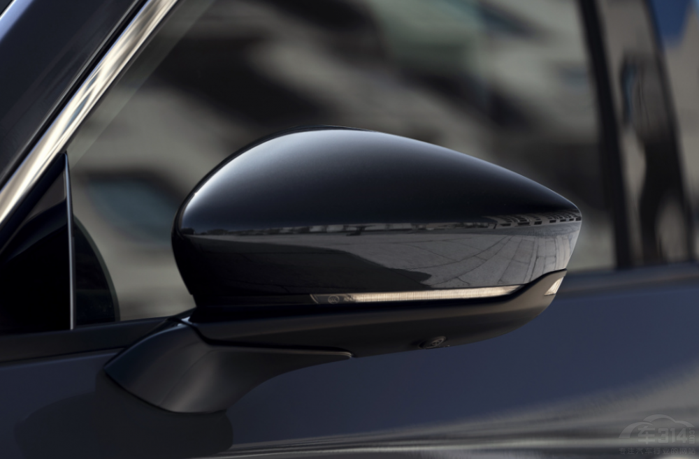 ���˸��ֵ��MAZDA 3 ����ِ��߀��ʲô