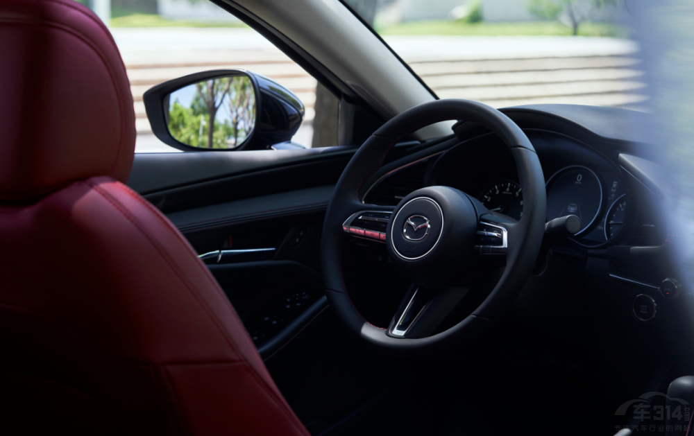 ���˸��ֵ��MAZDA 3 ����ِ��߀��ʲô