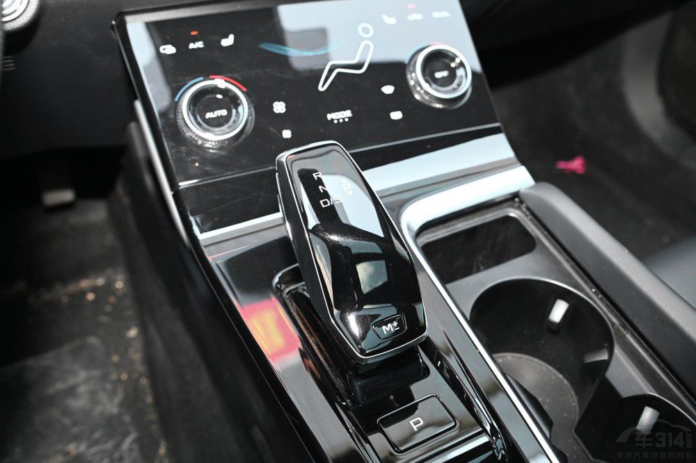 ׌�\(y��n)��(d��ng)�ɞ���И�(bi��o)�� ���vB70S������һ��