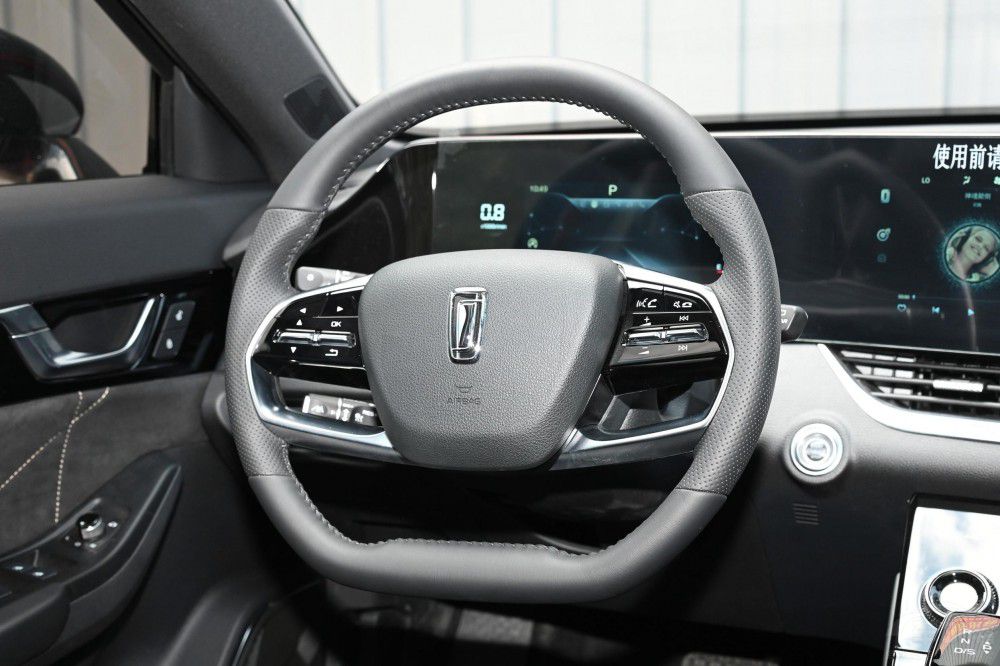 ׌�\(y��n)��(d��ng)�ɞ���И�(bi��o)�� ���vB70S������һ��