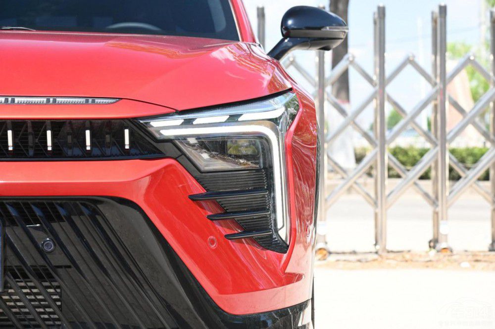 ׌�\(y��n)��(d��ng)�ɞ���И�(bi��o)�� ���vB70S������һ��