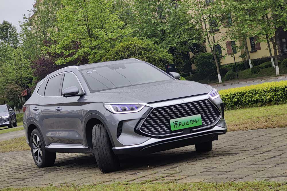 ����Դ܇���] һ��С��ͱ�˱ȁ��ϵĸC��