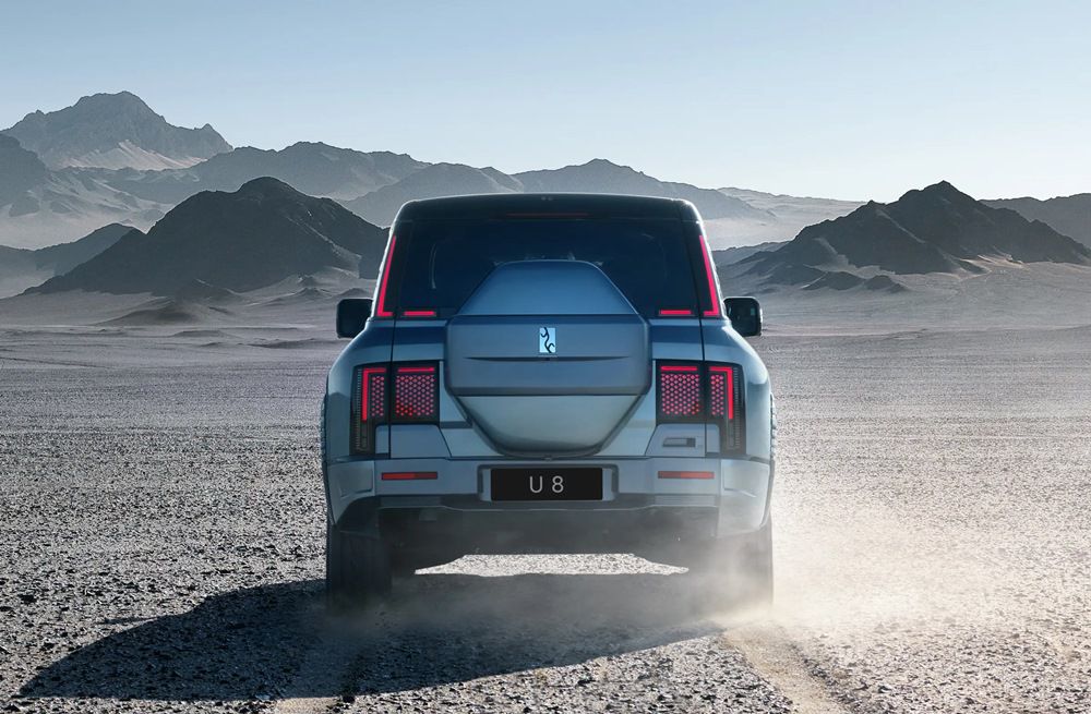 �ȁ��ϰ��f�����ASUVU8�ͳ���U9������