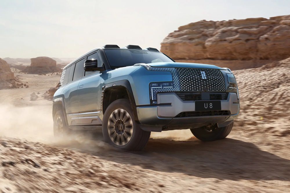 �ȁ��ϰ��f�����ASUVU8�ͳ���U9������