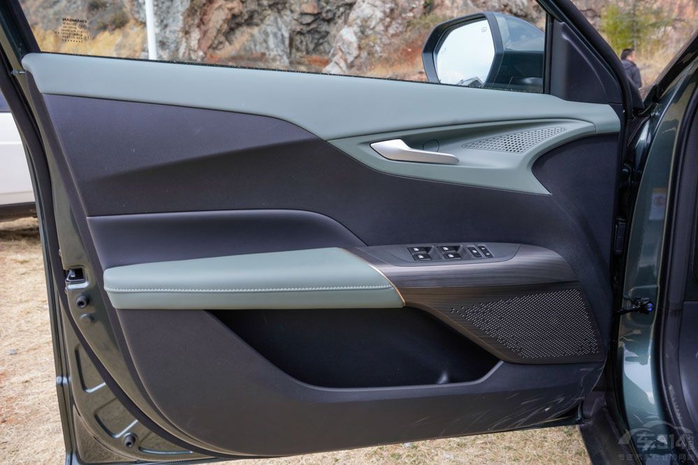 �L�����_(d��)�_���A(y��)�� ����܎������Щ��(y��u)�ݣ�