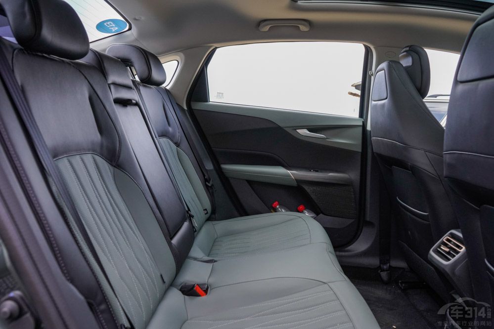 �L�����_(d��)�_���A(y��)�� ����܎������Щ��(y��u)�ݣ�