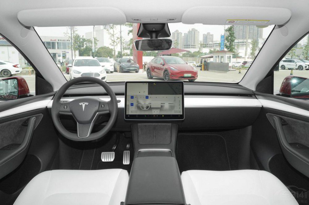 ��˹��Model Y���ȘO�001 �������@