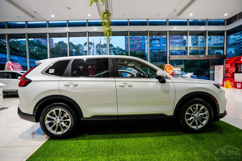 ȫ��͌��õČ��Q����˹��Model Y���ȱ���CR-V