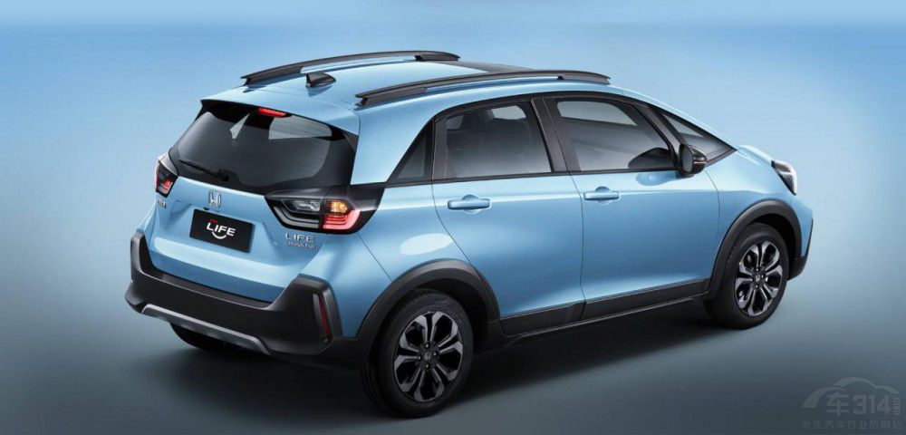 ����1.5L���ǿհ����±���L(f��ng)IFE�ƹ���ˤ��