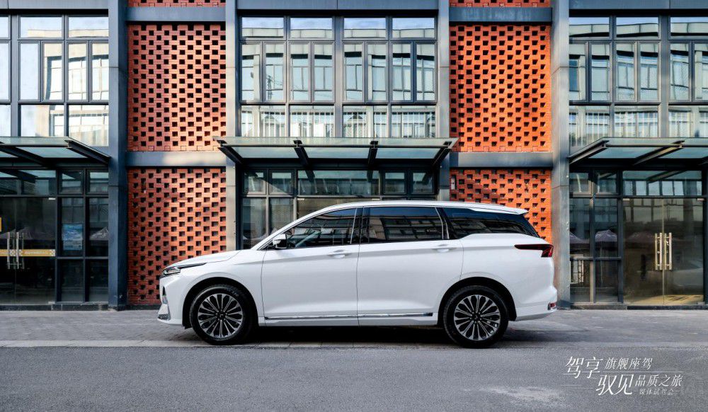 2.0L������ �P�ݻ��(d��ng)�K�������Ĳ����x