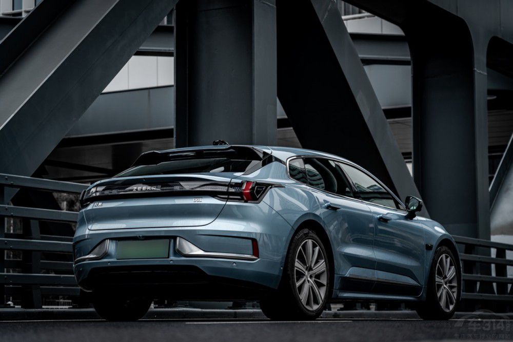 �O��挍(sh��)�ڱ�������Σ�����߀�qԥʲô