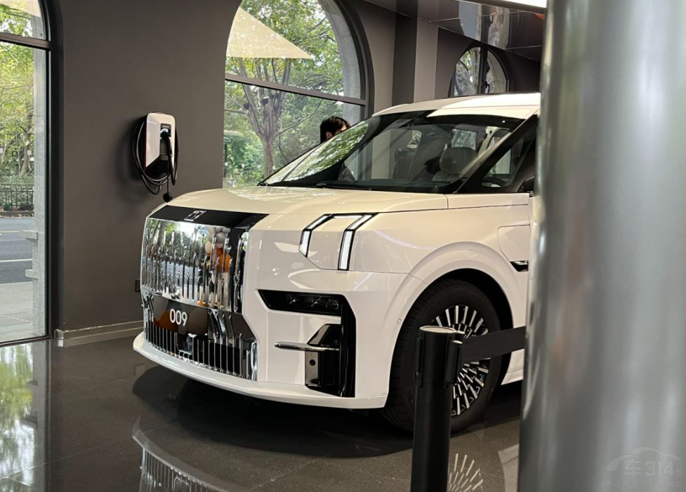 �O봿ڱ������O�009���T(m��n)�m(x��)�����_(d��)702km