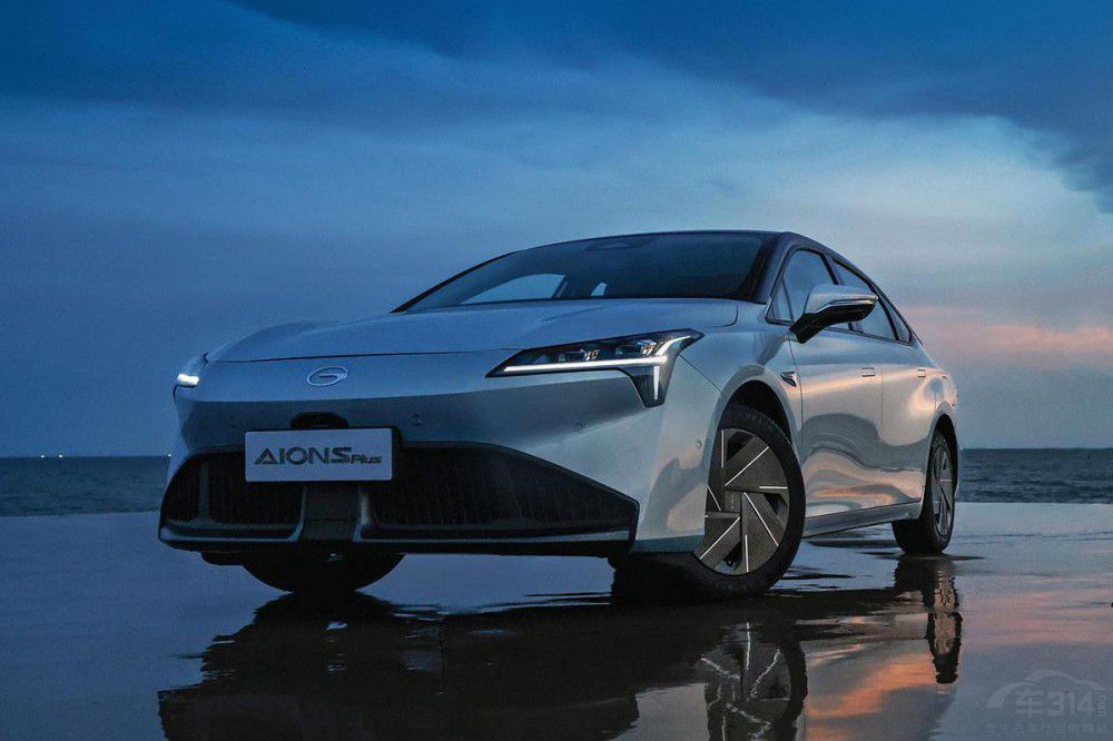 20�f(w��n)��(j��)�e���ܼ��I С�iP5��(du��)AION S Plus