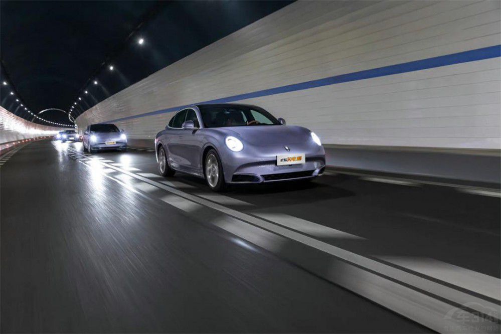 ��˹��Model 3���ϚW���W�؈ �l�����