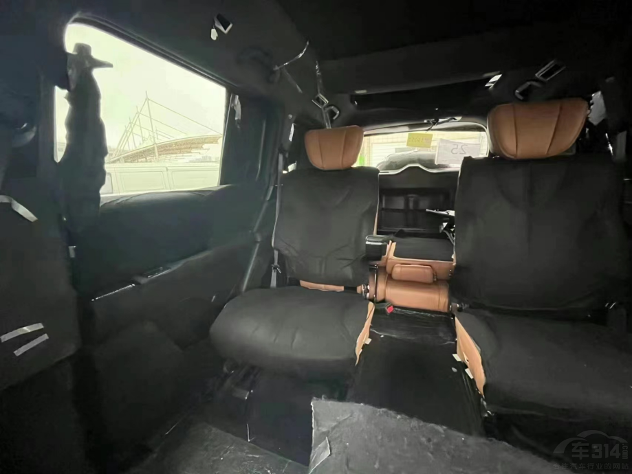 ��������ѽ^�������Ϻ�܇չ3������Ʒ��SUV