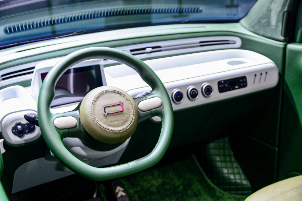 ���p�˵������ ���vС�R�����Ϻ�܇չ��