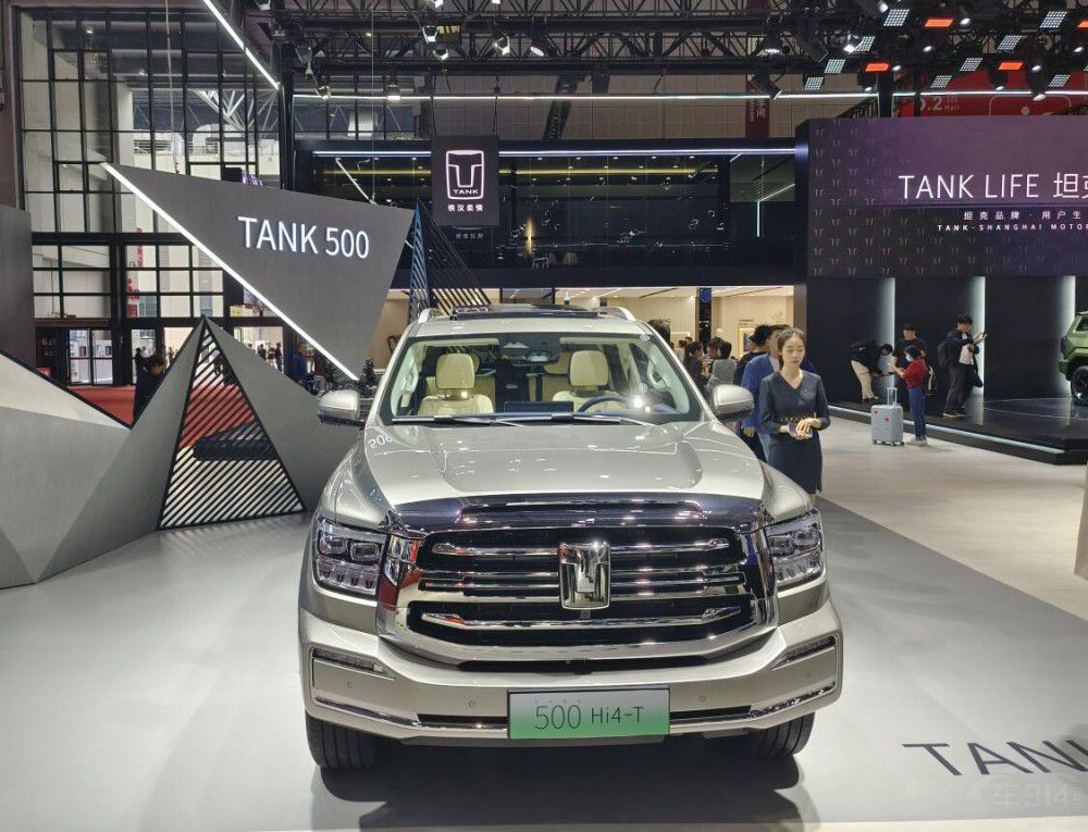 �P�c�Ϻ�܇չ�����д���SUV �l����Ĳ���