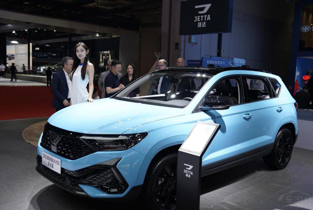 10�f���^�����I �Ϻ�܇չ�ԃr��SUV���]