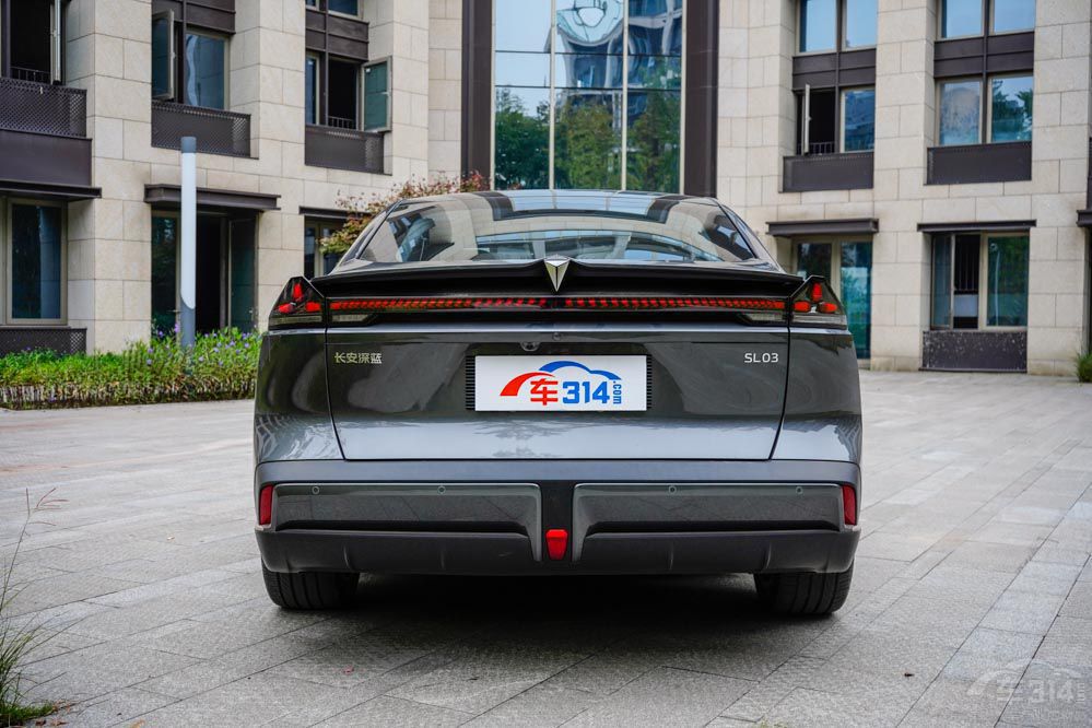 �Ϻ�܇չ�ϵı�����܇ 20��30�f(w��n)Ԫզ����