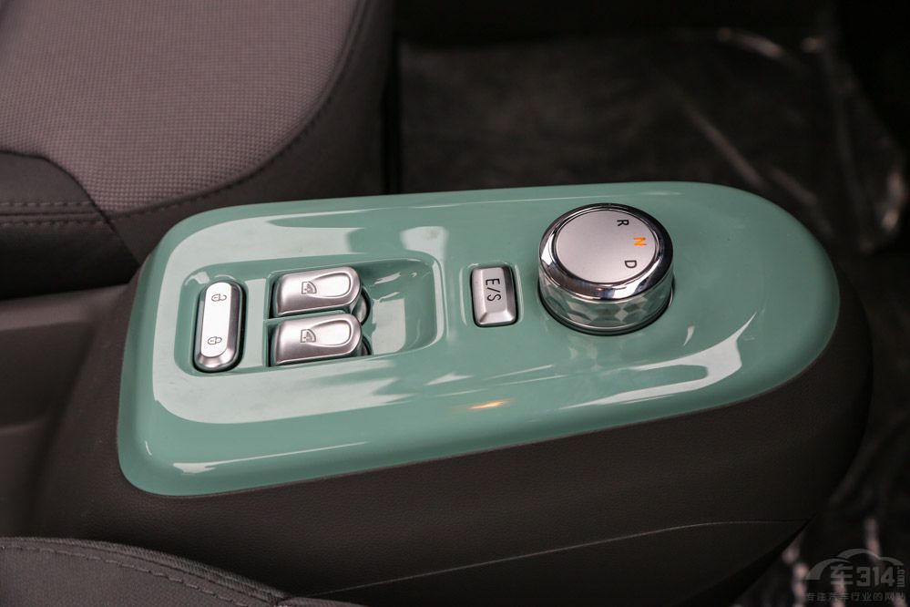 ����QQ����ܱ��L(zh��ng)��Lumin��ֵ���x����