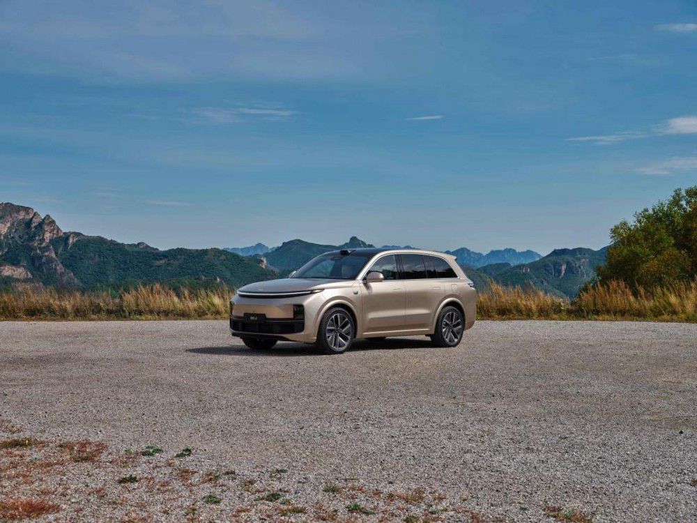 ���̰�܇�����x ����L8 �����{ɽDHT-PHEV