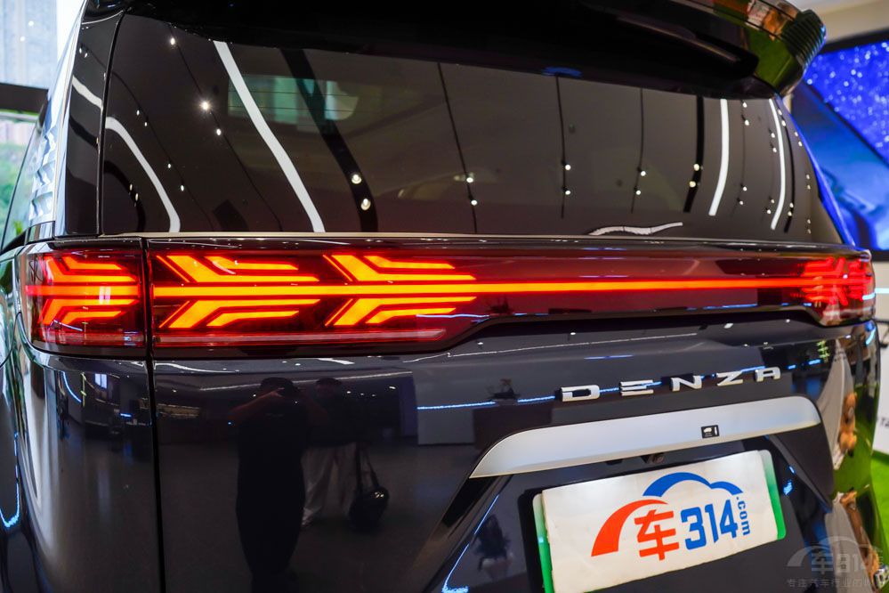 ����GL8 �ٿ�D9 �l(f��)�F�˄e�˺��v�ݵĲ��