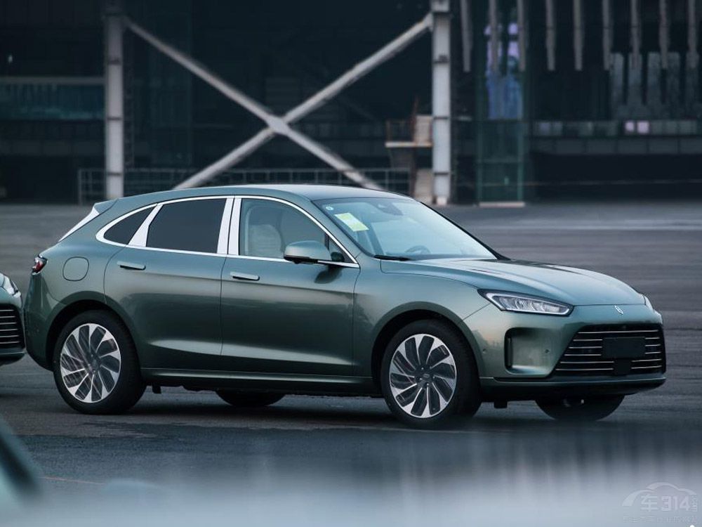 ����U8�I(l��ng)� ������a(ch��n)SUV�P�c(di��n) �|(zh��)���^Ӳ