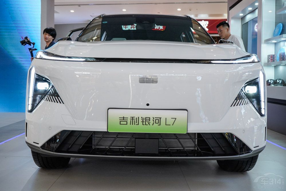 �y��L7����RAV4�s���p��E+ ����@ô��