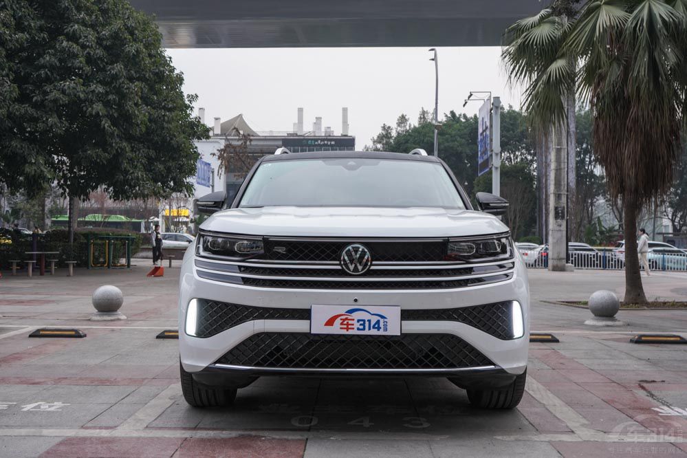 ��Ʒ�|(zh��)����SUV֮������;�����c�󱊔�Ѳ