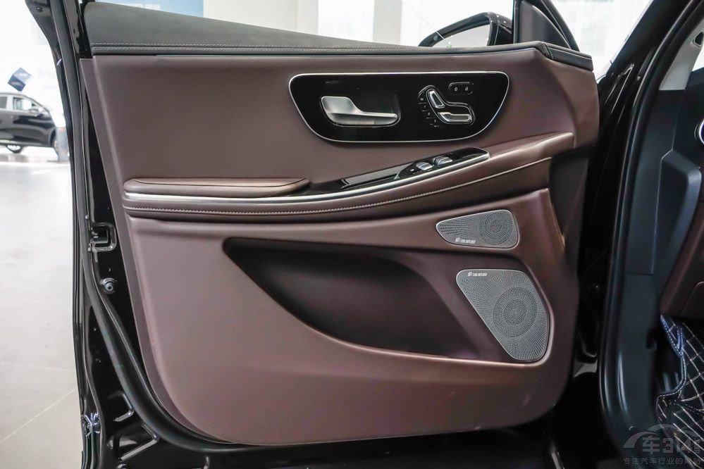 ��Ʒ�|(zh��)����SUV֮������;�����c�󱊔�Ѳ