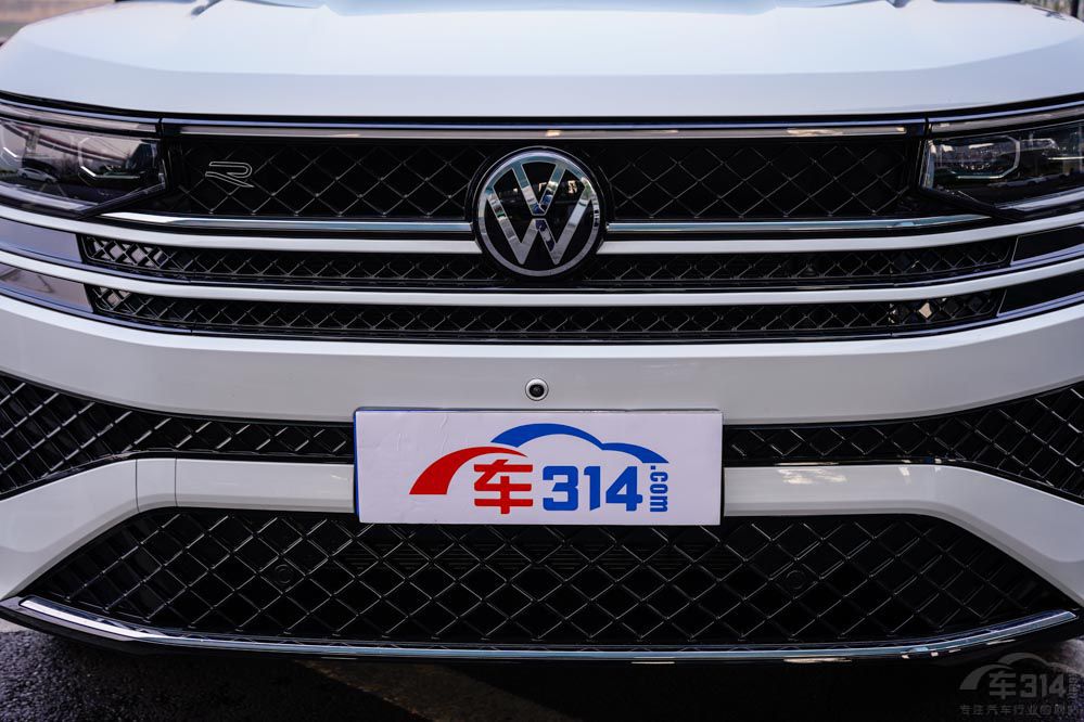 ��Ʒ�|(zh��)����SUV֮������;�����c�󱊔�Ѳ