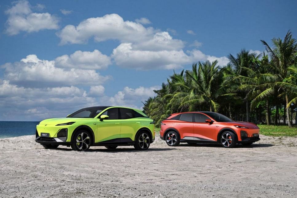 �������{S7 ��PLUS�͗n��MAX�܄ٳ�����