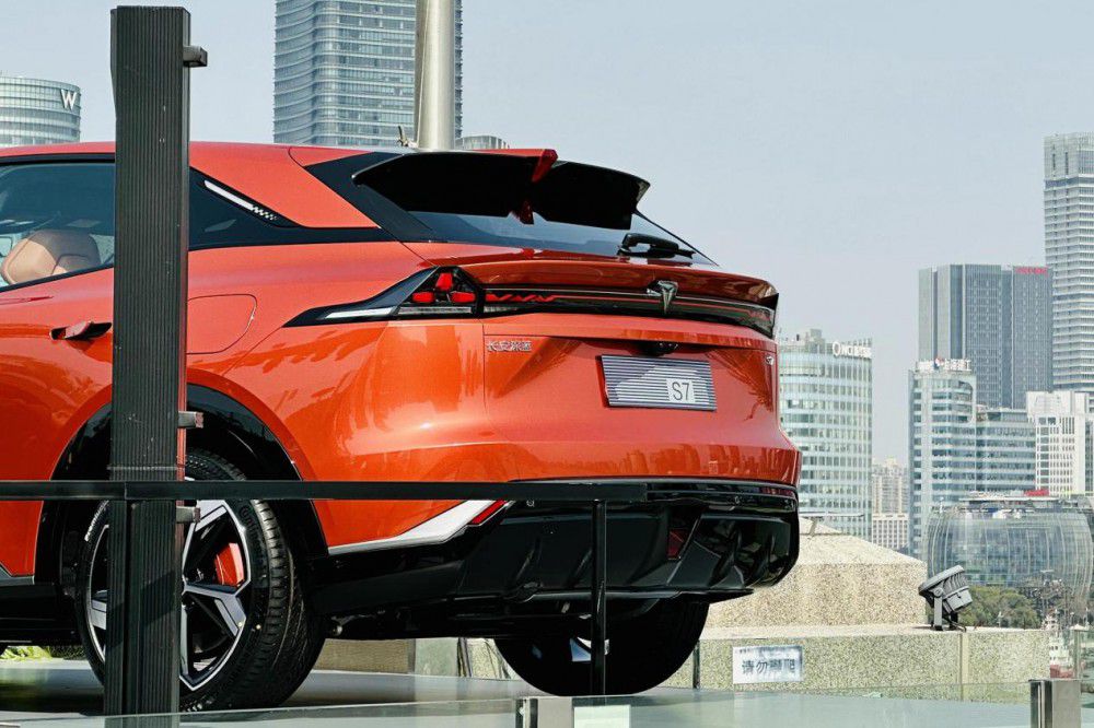 ���{(l��n)S7���Ǹ߃rֵ����ԴSUVԓ�еġ����ӡ�