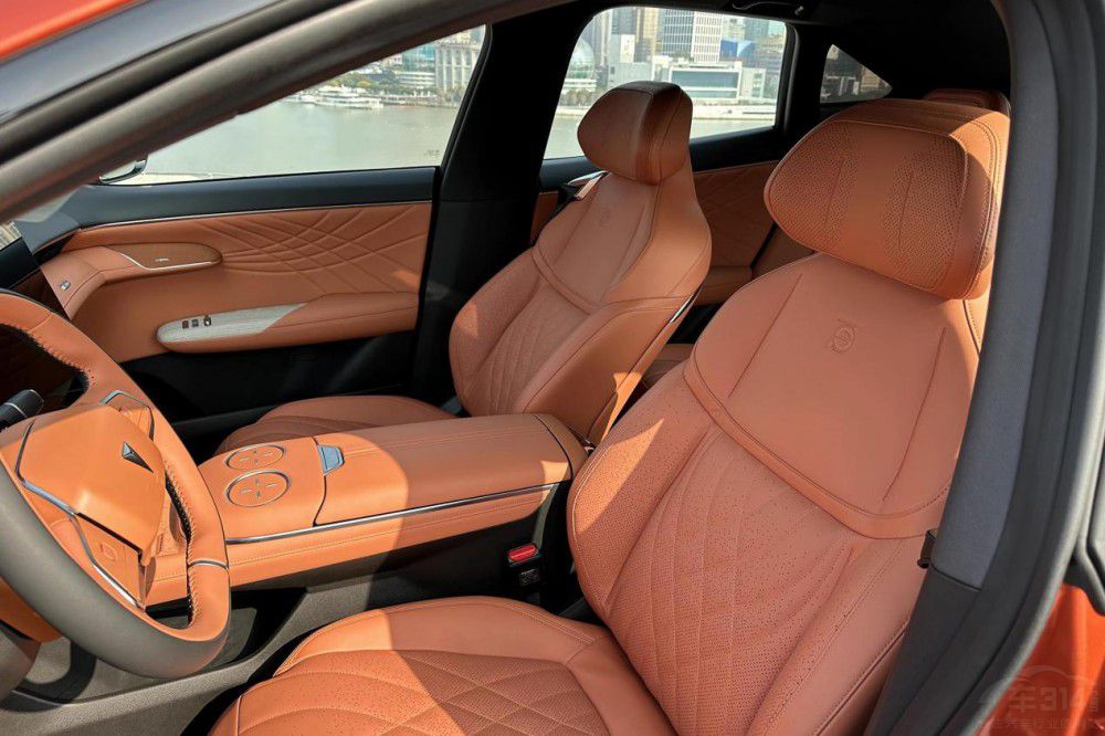 ���{(l��n)S7���Ǹ߃rֵ����ԴSUVԓ�еġ����ӡ�