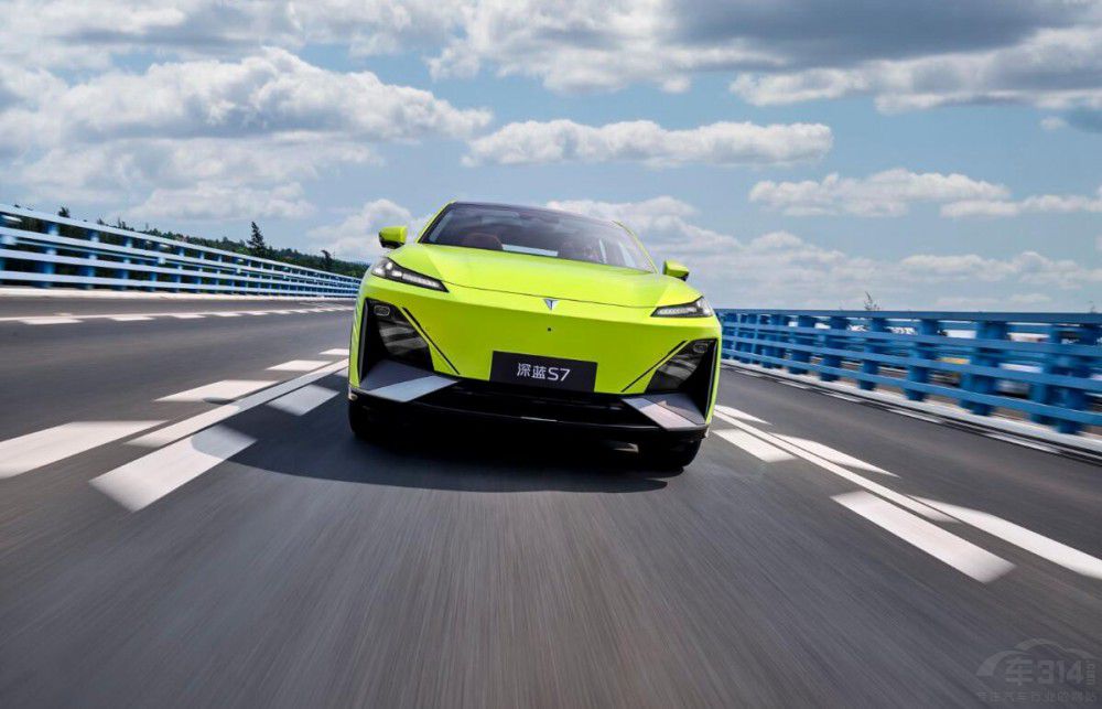 ����SUV����������Ʒ�|(zh��)��(d��)�I(l��ng)�L(f��ng)�}