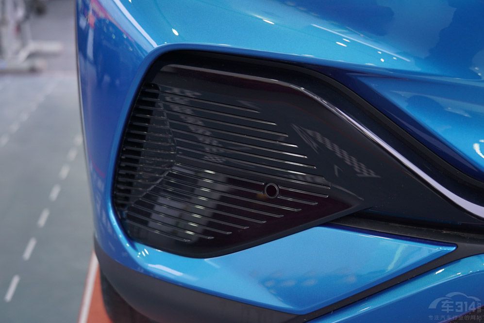 ����15�f �x�ȁ���ԪPLUS߀��С�iG3i��