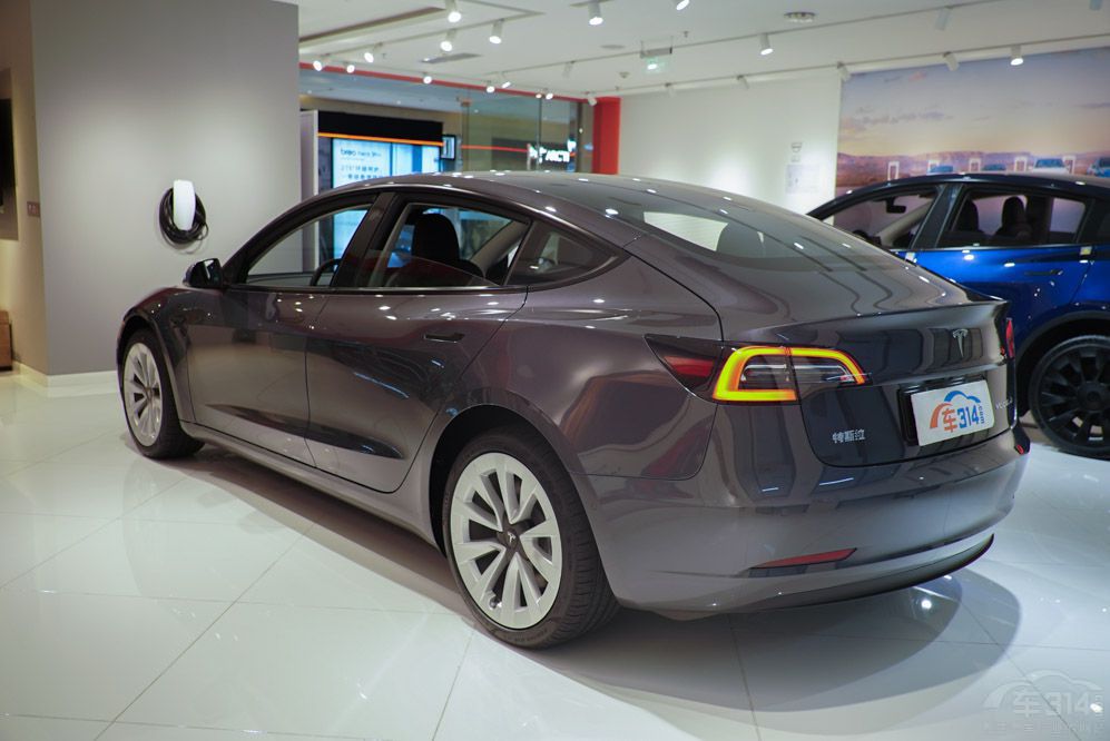 �A(y��)��20�f���� Model 3�ͺ����l�������x��