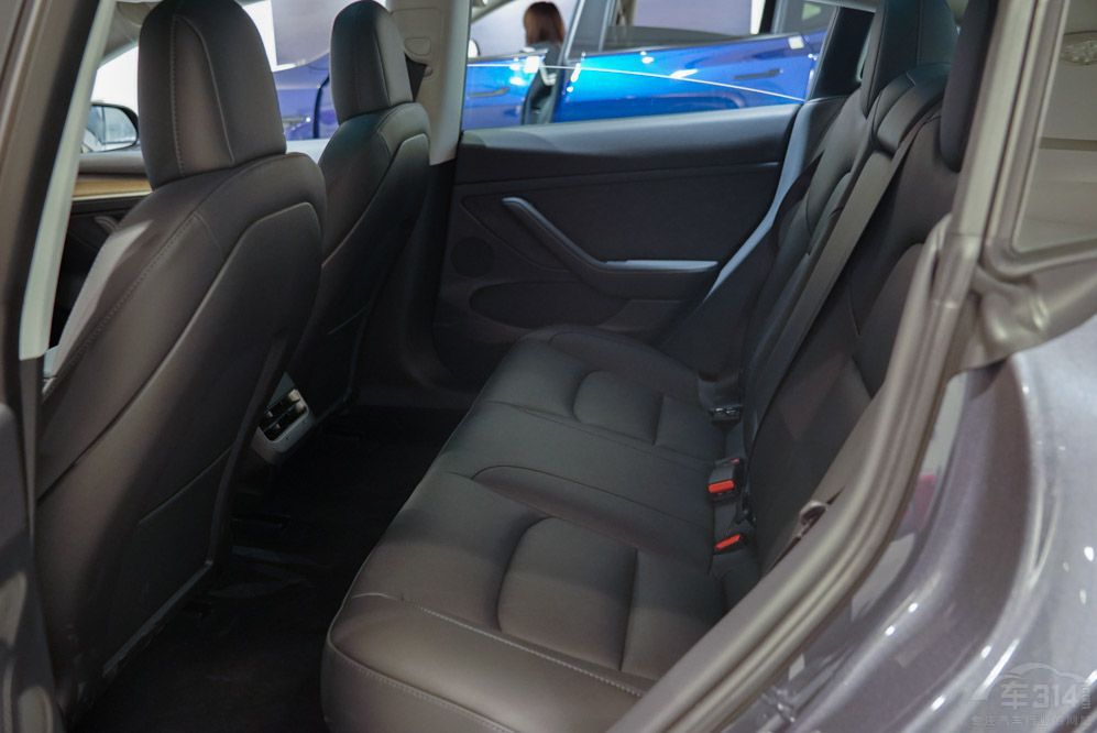 �A(y��)��20�f���� Model 3�ͺ����l�������x��