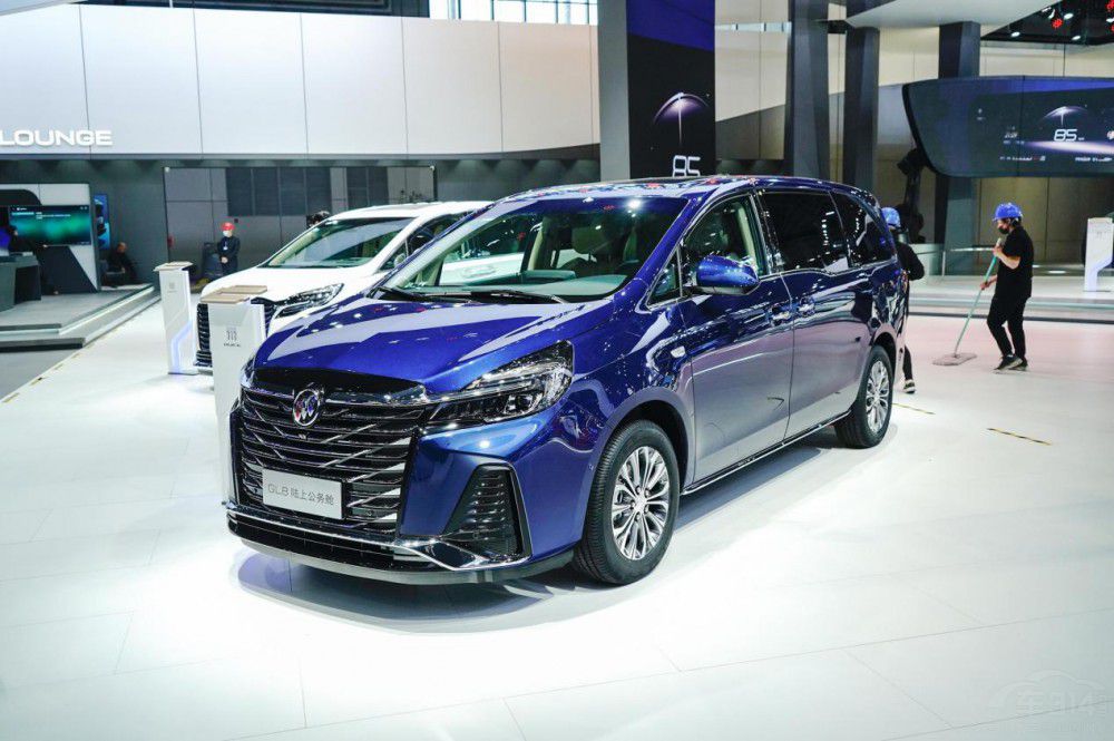 �̈́e��GL8������ ���vM9�������и����