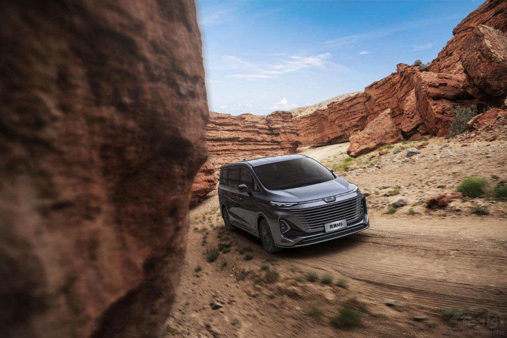 �̈́e��GL8������ ���vM9�������и����