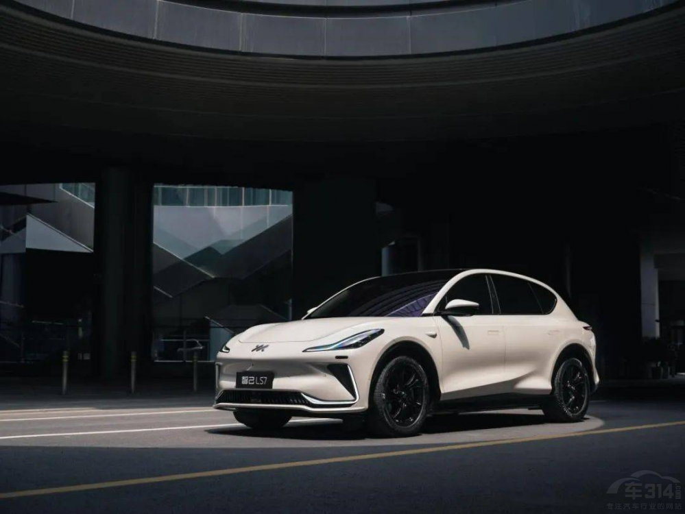 智己汽車LS7 Urban Fit帶你認(rèn)清AI智能駕駛 智己汽車LS7 Urban Fit帶你認(rèn)清AI智能駕駛