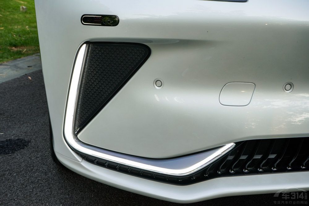 ע�ؿ��g�̈́��� �x���Ǽ�LS7߀��С�iG9��