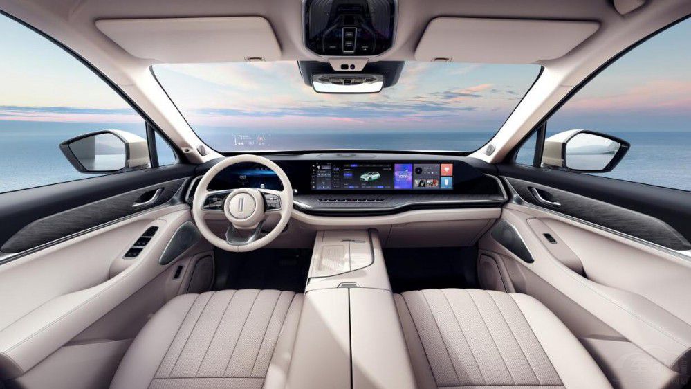 ��(sh��)�����ϵĎ׿�30�f��(j��)�e���a(ch��n)SUV�P�c(di��n)��